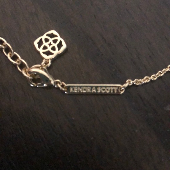 Kendra Scott druzy necklace - Picture 3 of 3